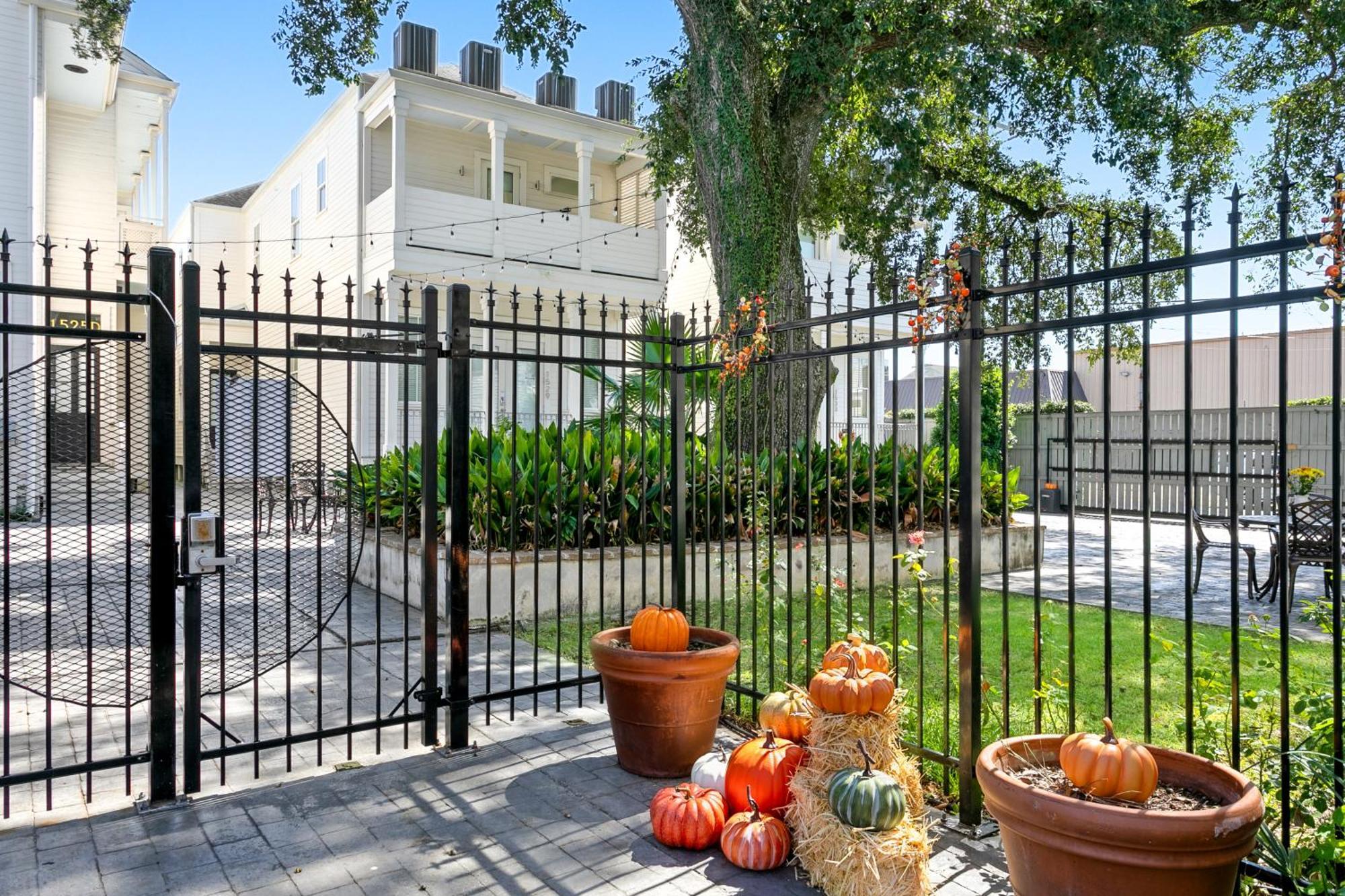 Amazing 3Br Cottage Off St Charles With Pool Νέα Ορλεάνη Εξωτερικό φωτογραφία
